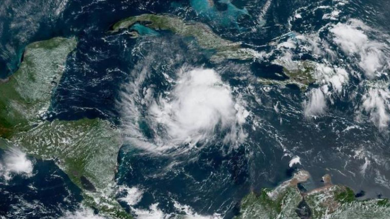 Gobierno coordina acciones por posible afectación de tormenta Nana en Honduras