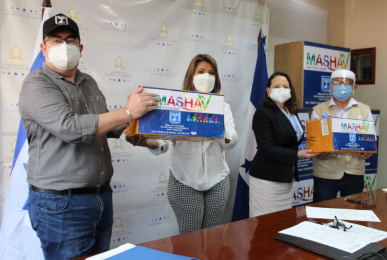 La Secretaría de Salud recibe donación de equipo de protección personal de parte de la Agencia Israelí