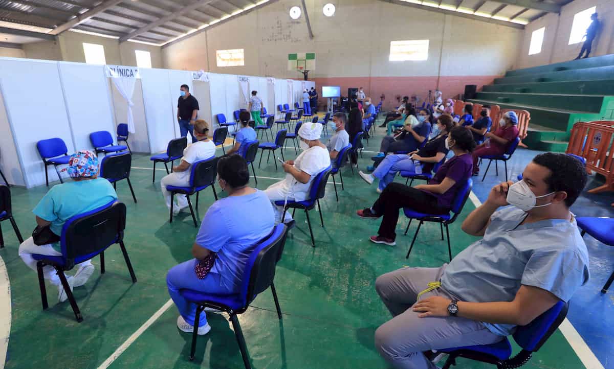 Comisión del Fonac realiza inspección en triaje de Roatán