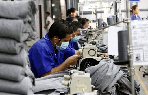Más de 350 mil empleados retornan a sus trabajos tras reapertura económica