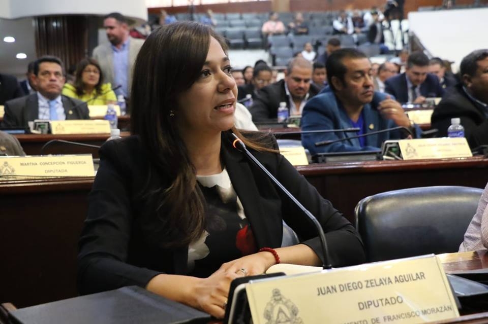 Diputada Leonor Osorio:   «El Partido Nacional le da más oportunidad a la mujer» 