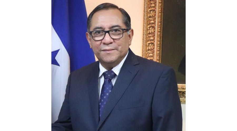 Embajador : «Hondureños que viajan en caravana violentaron las normas de control de ingreso a Guatemala «