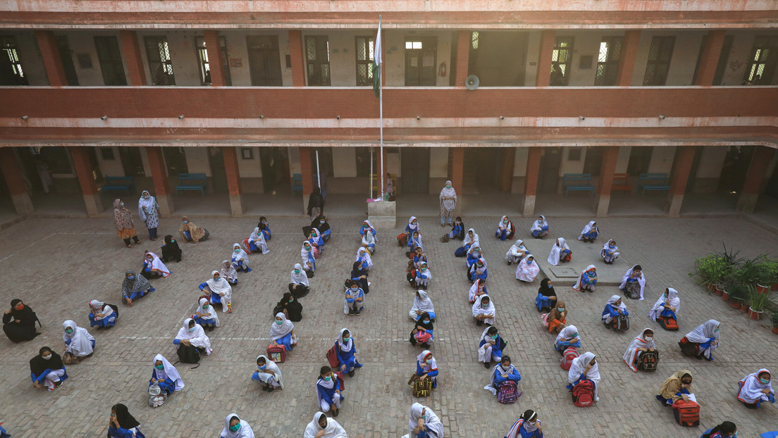 Explosión en una escuela religiosa en Pakistán deja al menos cuatro muertos y decenas de heridos Explosión en una escuela religiosa en Pakistán deja al menos cuatro muertos y decenas de heridos