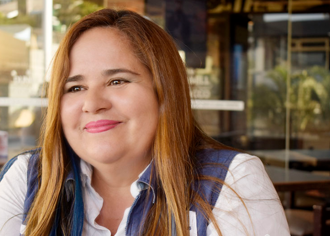 ¡Loreley Fernández! busca inscribir nueva corriente nacionalista ¡Loreley Fernández! busca inscribir nueva corriente nacionalista