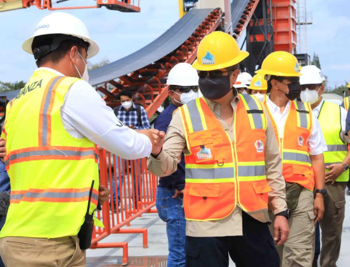 Mandatario Hernández: «Estoy contento de ver a Puerto Cortés en un puerto referente» Mandatario Hernández: «Estoy contento de ver a Puerto Cortés en un puerto referente»
