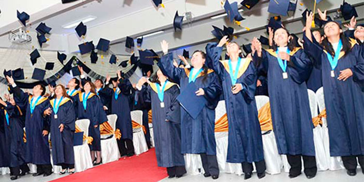 Dirigente magisterial: «Ningún centro educativo está autorizado para hacer actos de graduación» Dirigente magisterial: «Ningún centro educativo está autorizado para hacer actos de graduación»