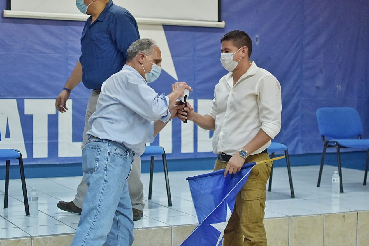 Movimiento Unidad y Esperanza cuenta con más de un millón de firmas para inscripción