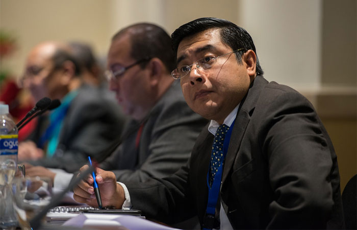 Ministro de Trabajo:  «Continúa en discusión en la mesa multisectorial  la circulación de tres dígitos».