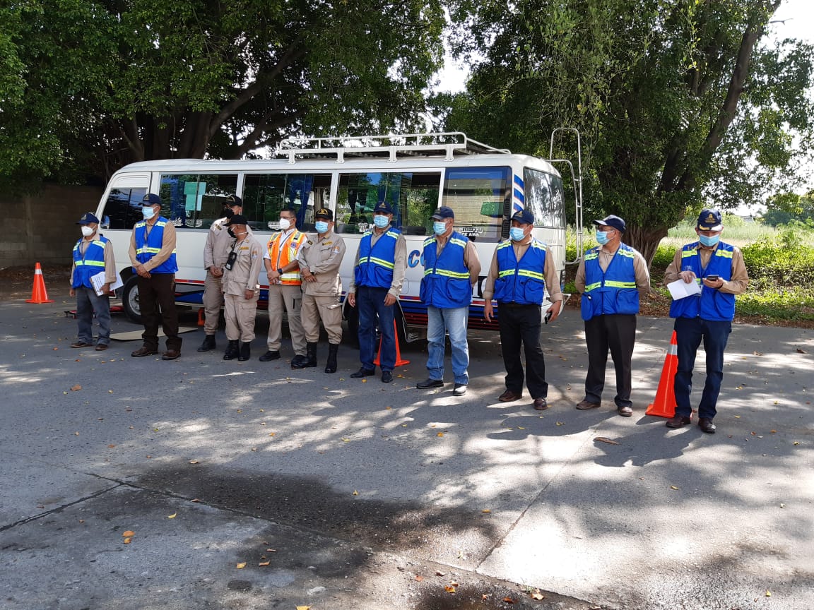 Comienza la inspección de unidades de transporte ante feriado morazánico en La Ceiba y SPS