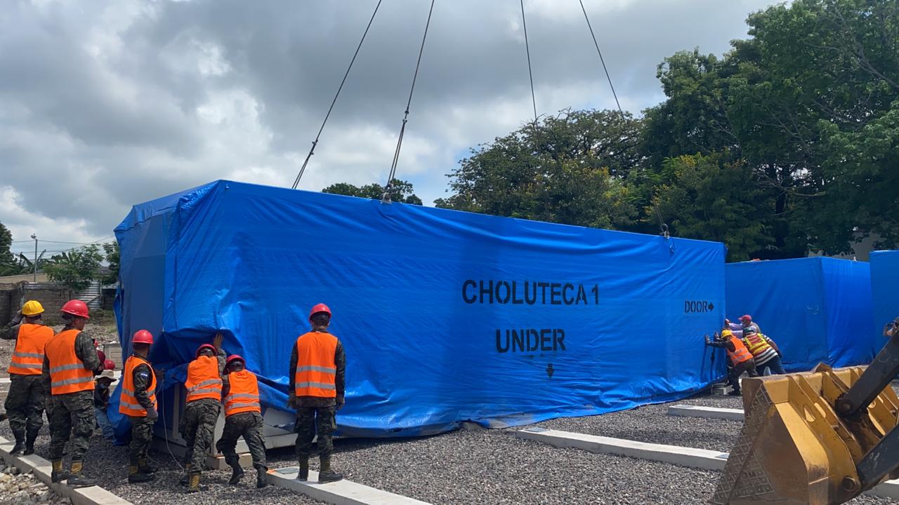 Invest-H: Inicia la instalación de hospital Móvil de Choluteca; estará listo este viernes Invest-H: Inicia la instalación de hospital Móvil de Choluteca; estará listo este viernes