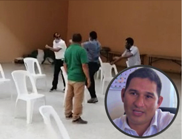 ¡Vergonzoso! Alcalde y Regidor por el Partido Libre se van a los golpes en Atima, Santa Bárbara ¡Vergonzoso! Alcalde y Regidor por el Partido Libre se van a los golpes en Atima, Santa Bárbara