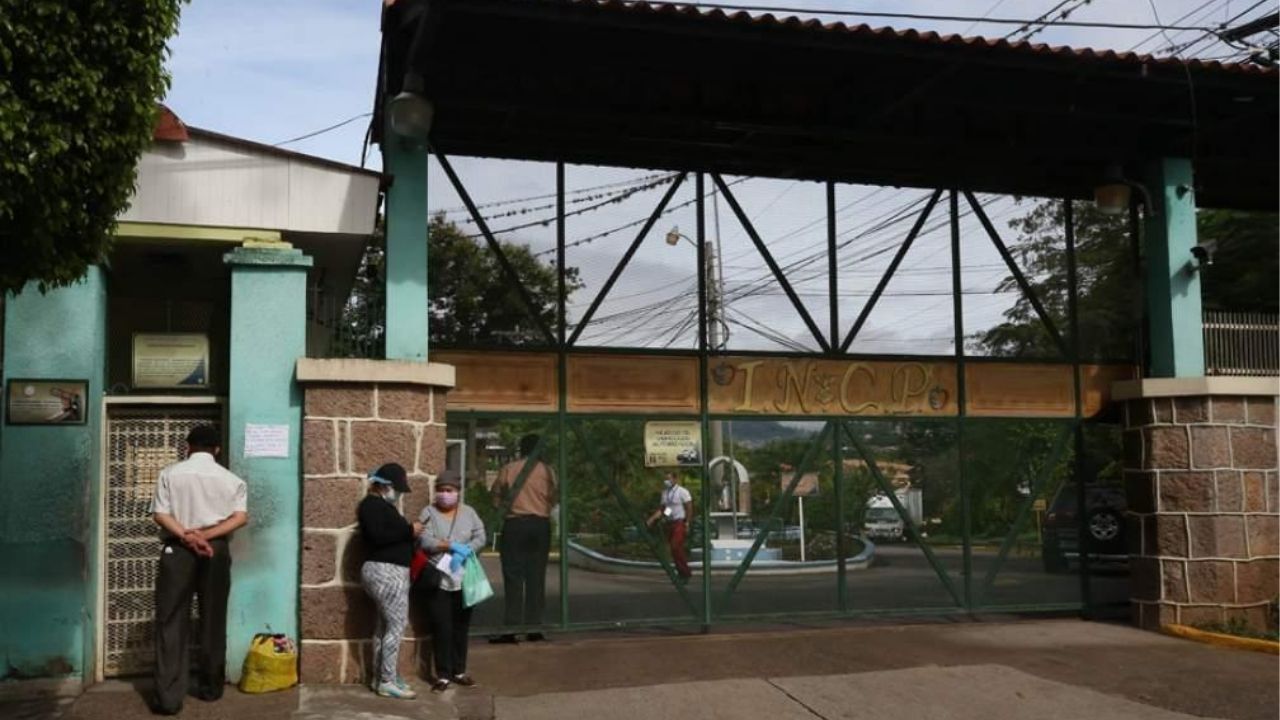 En un 50% registra  el  ingreso de pacientes Covid-19 el Hospital «El Tórax.