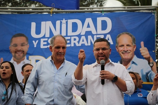«Tito Asfura» oficializa su precandidatura presidencial en el “Movimiento Juntos Podemos”
