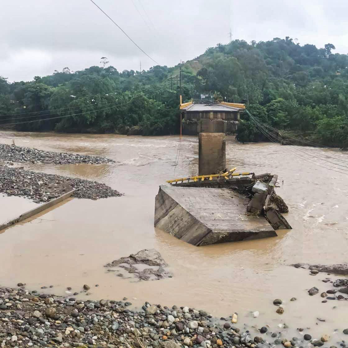 Gobierno requiere de más de 10 mil millones de lempiras para atender daños en la infraestructura vial Gobierno requiere de más de 10 mil millones de lempiras para atender daños en la infraestructura vial