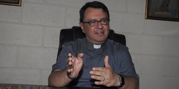 Padre Juan Ángel López: » Que no haya restricción de circulación,  no quiere decir que se rompan los protocolos de bioseguridad en los templos»