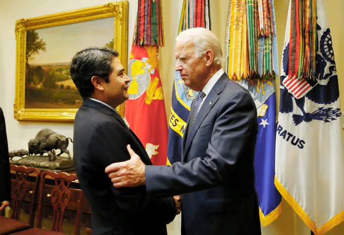 Presidente Hernández felicita a Joe Biden por triunfo en elecciones de EEUU Presidente Hernández felicita a Joe Biden por triunfo en elecciones de EEUU