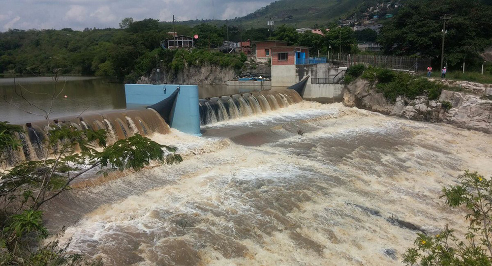 Inician descargas controladas en La Concepción y Los Laureles, según Copeco