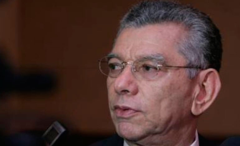 Ex ministro de Finanzas:  «Debemos buscar la cooperación internacional para rehabilitar sector productivo»  