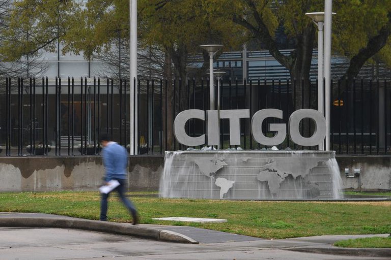 Gobierno de Maduro condenó a prisión a seis ex directivos de la petrolera «Citgo» Gobierno de Maduro condenó a prisión a seis ex directivos de la petrolera «Citgo»