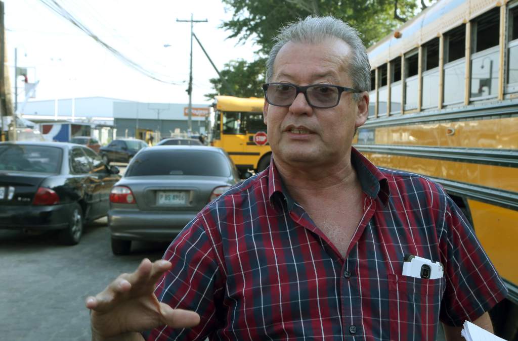 Dirigente del transporte: «A nosotros nos toca poner los muertos, las autoridades dicen dar seguimiento a las muertes pero no atrapan a los responsables» Dirigente del transporte: «A nosotros nos toca poner los muertos, las autoridades dicen dar seguimiento a las muertes pero no atrapan a los responsables»