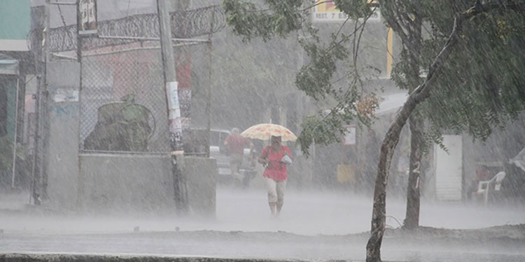 Lluvias continuarán hoy y mañana en la mayor parte del país Lluvias continuarán hoy y mañana en la mayor parte del país