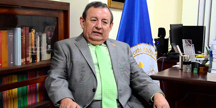 Ex canciller Pérez Arias: «Hay dramatismo en elecciones de EEUU Ex canciller Pérez Arias: «Hay dramatismo en elecciones de EEUU