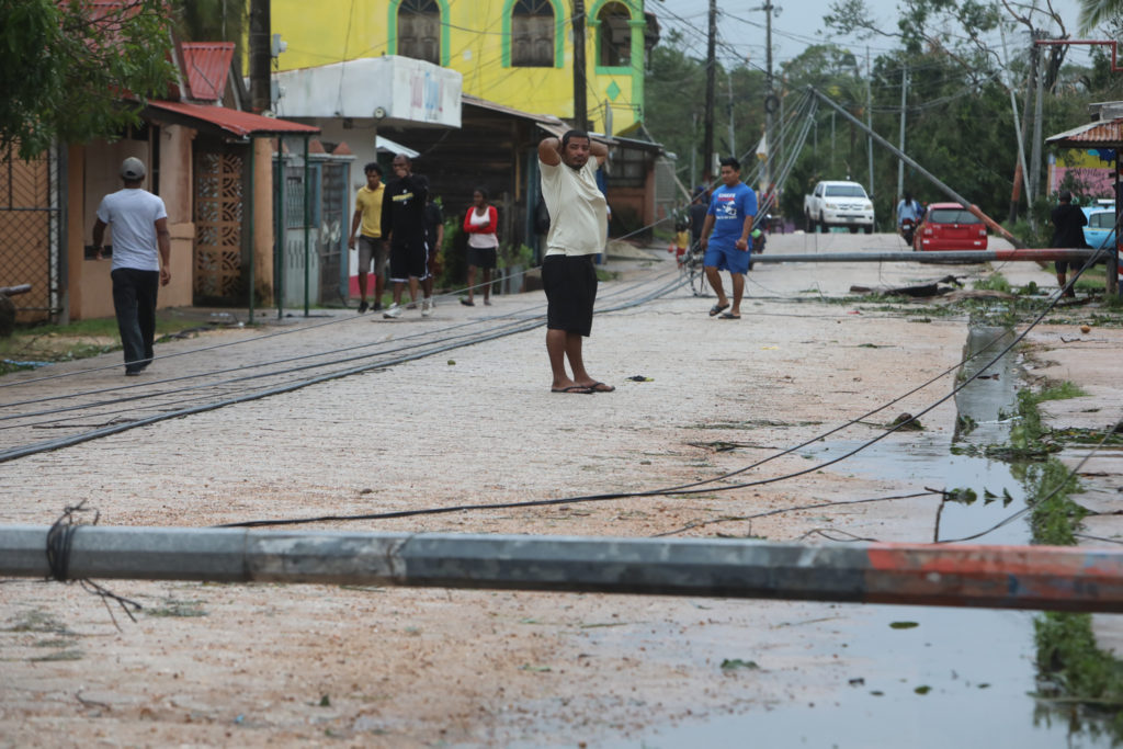 Efectos de «Iota» tienen sin energía varias comunidades del país informa EEH Efectos de «Iota» tienen sin energía varias comunidades del país informa EEH