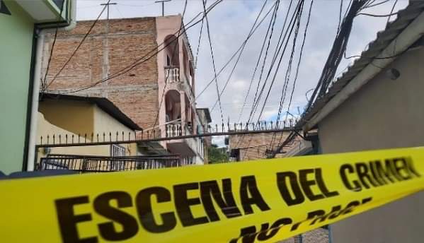 ¡Sin vida! encuentran a una pareja en su apartamento ubicado en la col. 21 de febrero ¡Sin vida! encuentran a una pareja en su apartamento ubicado en la col. 21 de febrero