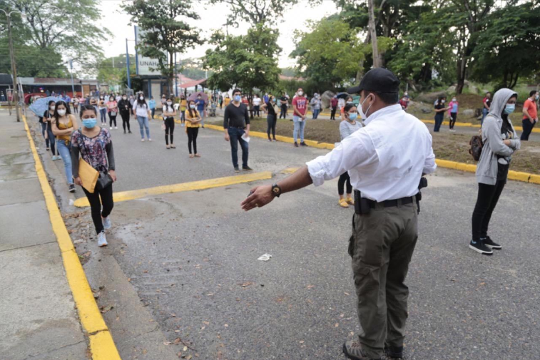 Unos 13,400 aspirantes realizan  pruebas de admisión en la UNAH  
