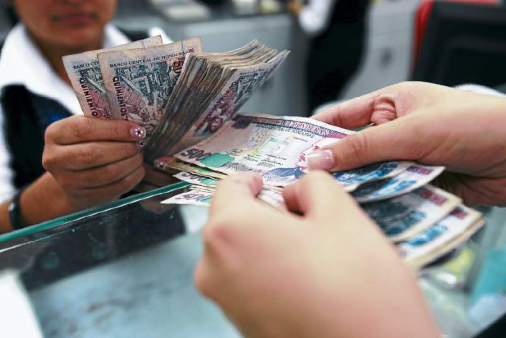 CNBS: En un 11% han crecido los activos en el sistema financiero y bancario este año