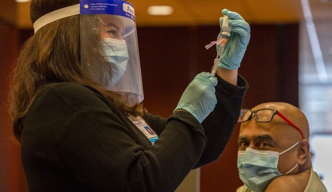 EEUU supera los 18 millones de contagios por Covid-19