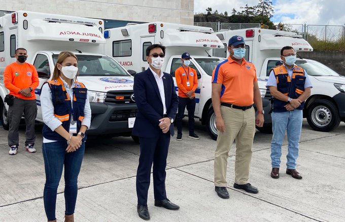 Taiwán dona ocho ambulancias a Copeco Taiwán dona ocho ambulancias a Copeco