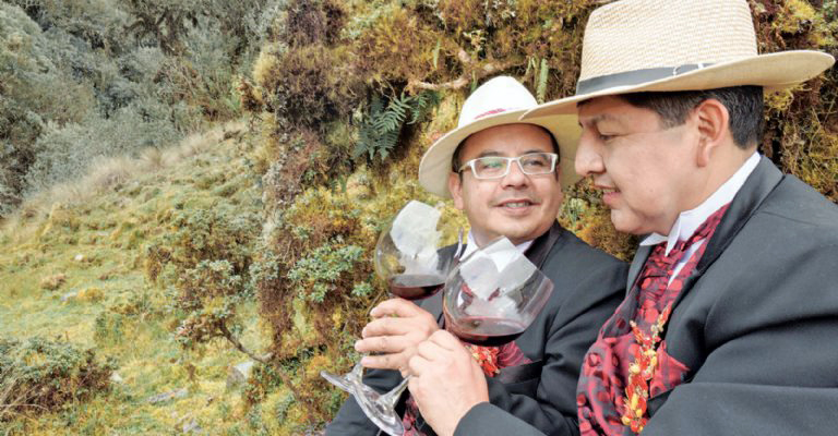 Bolivia reconoce por primera vez la unión de una pareja del mismo sexo