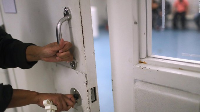 EEUU entrega base de datos sobre posible ubicación de padres de niños migrantes separados por el gobierno de Trump