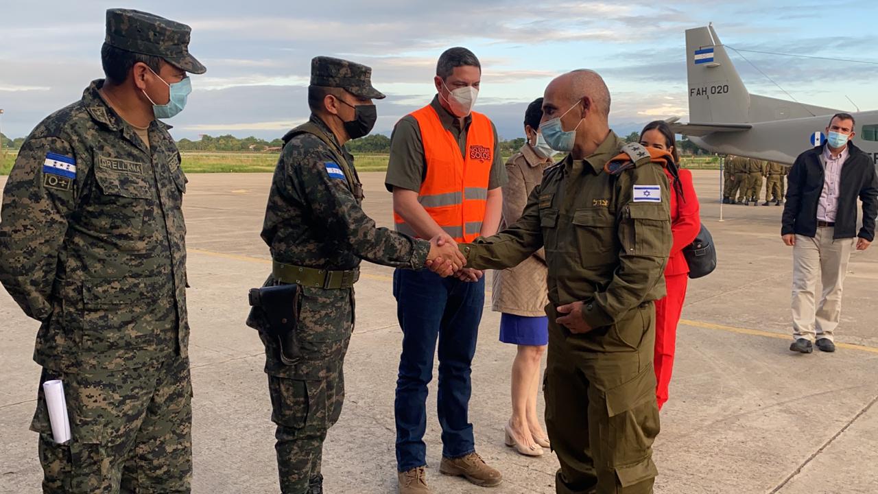 Expertos de Israel llegan a Honduras para ayudar a evaluar daños causados por tormentas Expertos de Israel llegan a Honduras para ayudar a evaluar daños causados por tormentas