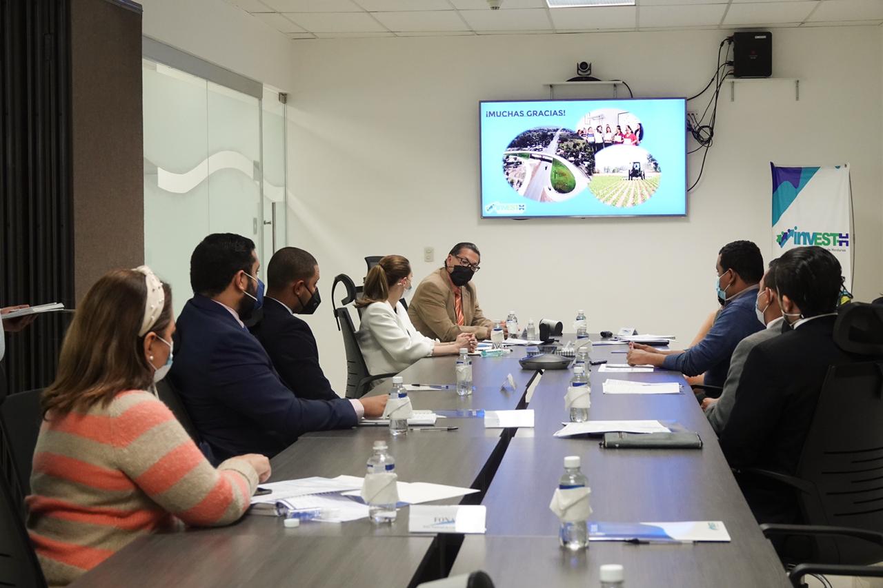 Comisión Interventora de INVEST-Honduras socializapor segunda ocasión avances con veedores sociales