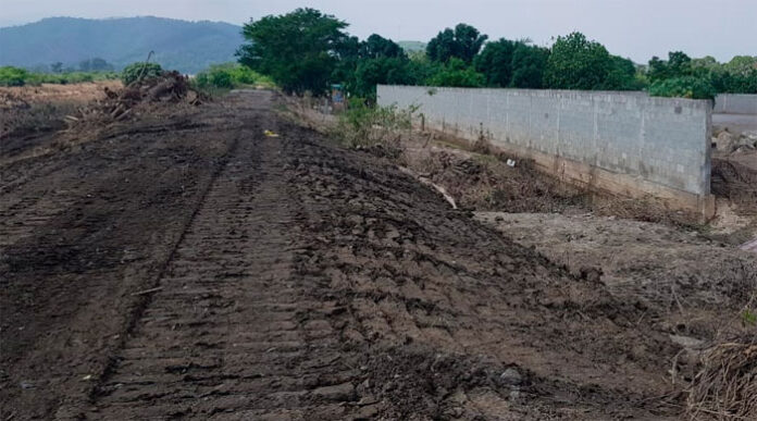 Unos 700 millones de lempiras costará reparación de bordos de contención en el Valle de Sula Unos 700 millones de lempiras costará reparación de bordos de contención en el Valle de Sula