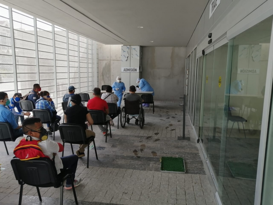 Gerente Olga Dubón: «El polideportivo no tiene la capacidad para atender a pacientes con complicaciones» Gerente Olga Dubón: «El polideportivo no tiene la capacidad para atender a pacientes con complicaciones»