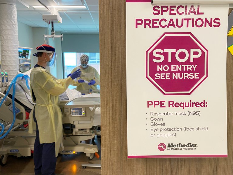 Doble récord reportó EEUU con 3,784 muertes y más de 250,000 nuevos casos de Covid-19 Doble récord reportó EEUU con 3,784 muertes y más de 250,000 nuevos casos de Covid-19