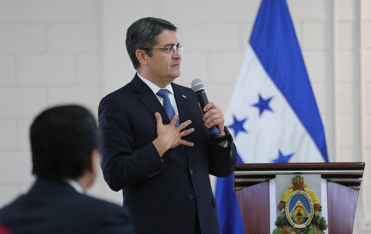 Presidente Hernández participa en la Cumbre de Ambición Climática Presidente Hernández participa en la Cumbre de Ambición Climática
