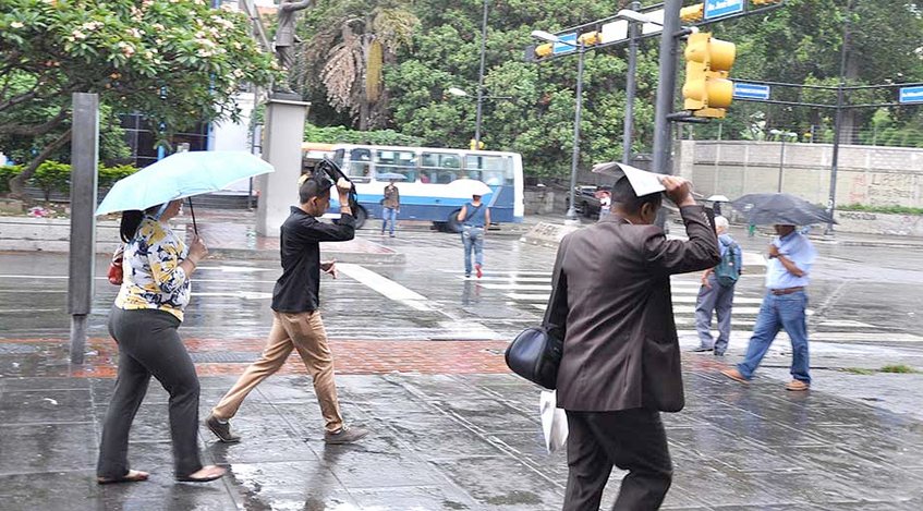 Cenaos anuncia que frío y viento generarán precipitaciones moderadas  