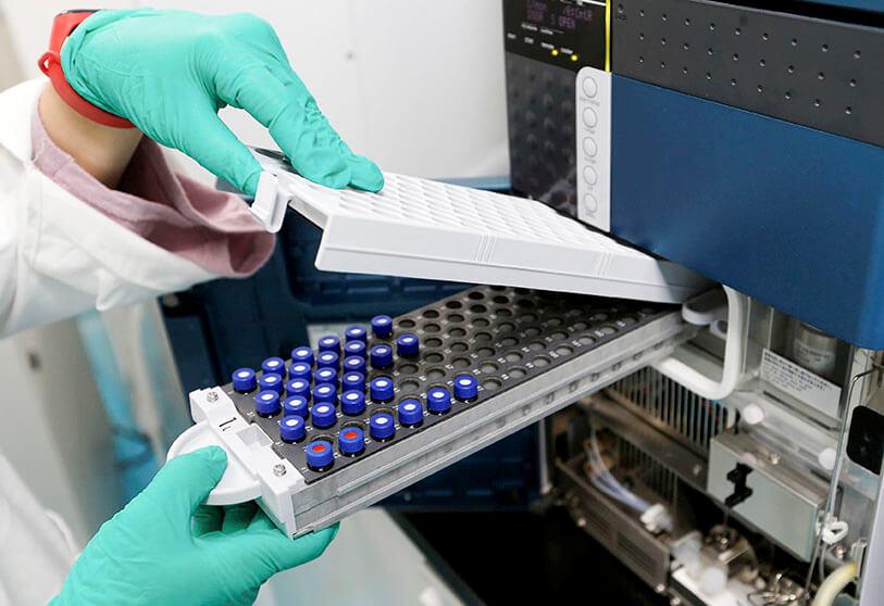 Finanzas asegura que ya están disponible L. 350 millones para compra de vacunas contra la Covid-19