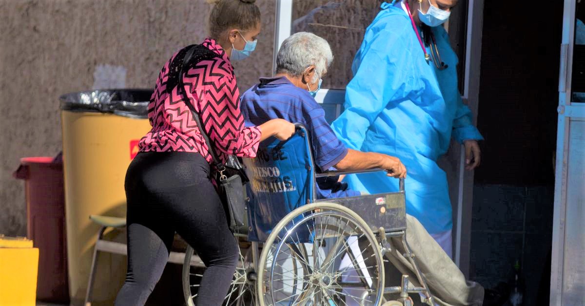 Roxana Araujo: «Cero casos de Covid-19 en asilo de Ancianos de San Felipe» Roxana Araujo: «Cero casos de Covid-19 en asilo de Ancianos de San Felipe»