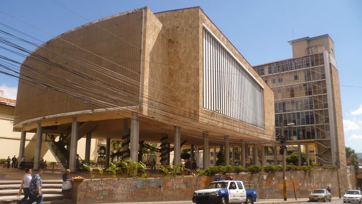 Congreso Nacional desmiente la supuesta ampliación de la jornada laboral de 8 a 12 horas