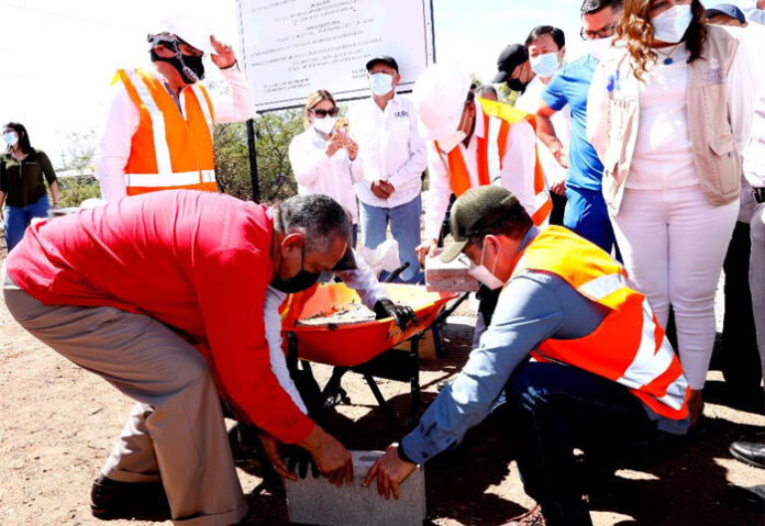 Presidente Hernández coloca primera piedra del Instituto Oncológico Hondureño en Comayagua