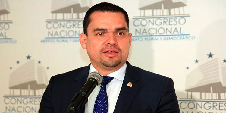 Tomás Zambrano: «Esperamos aprobar nueva Ley Electoral en los próximos días» Tomás Zambrano: «Esperamos aprobar nueva Ley Electoral en los próximos días»