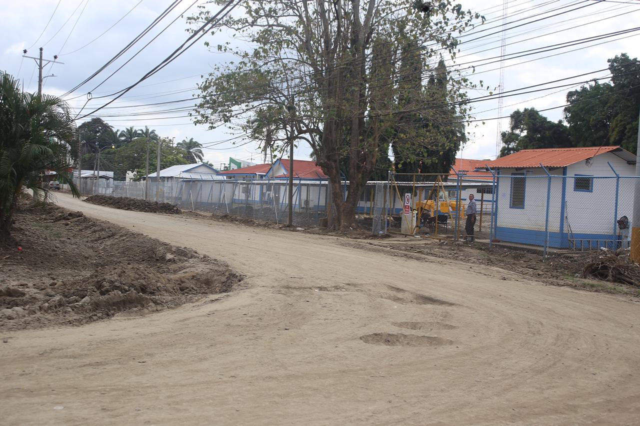 Presidente Hernánde: El 60 % de la colonia Sitraterco ya puede ser habitado gracias a Operación «No Están Solos» Presidente Hernánde: El 60 % de la colonia Sitraterco ya puede ser habitado gracias a Operación «No Están Solos»
