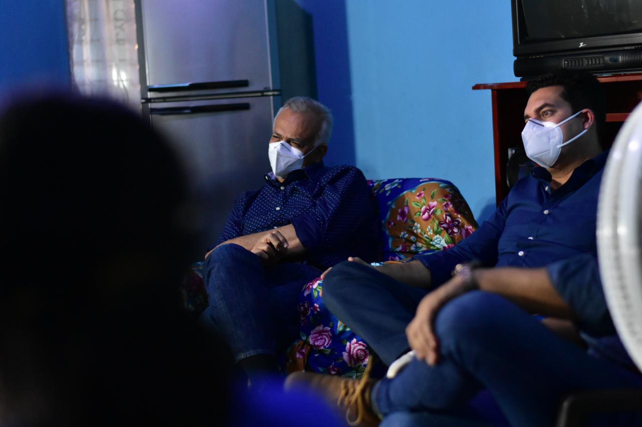 Mauricio Oliva y Juan Diego Zelaya continúan visitando casa a casa al nacionalismo Mauricio Oliva y Juan Diego Zelaya continúan visitando casa a casa al nacionalismo