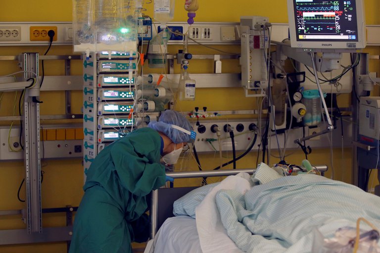 Alemania volvió a superar las 1,000 muertes diarias por segundo día consecutivo