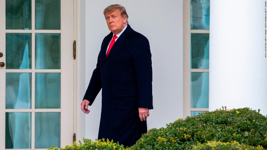 Donald Trump extiende las restricciones a visas de trabajo en los EEUU Donald Trump extiende las restricciones a visas de trabajo en los EEUU